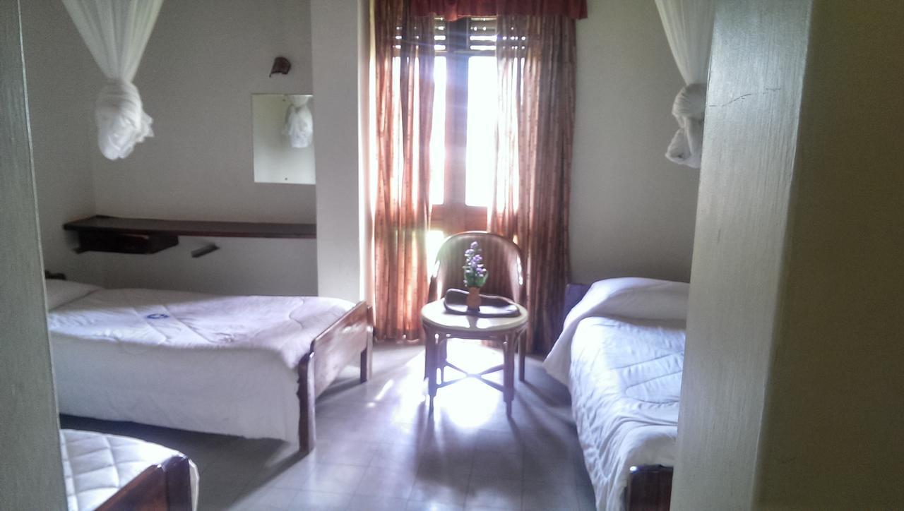 White Horse Inn Kabale Dış mekan fotoğraf